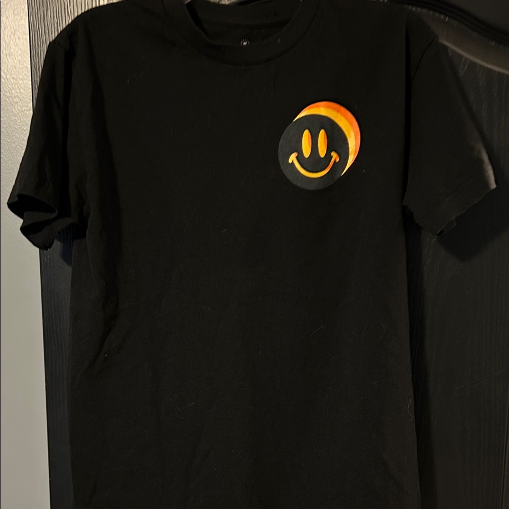 Grateful Apparel t-shirt